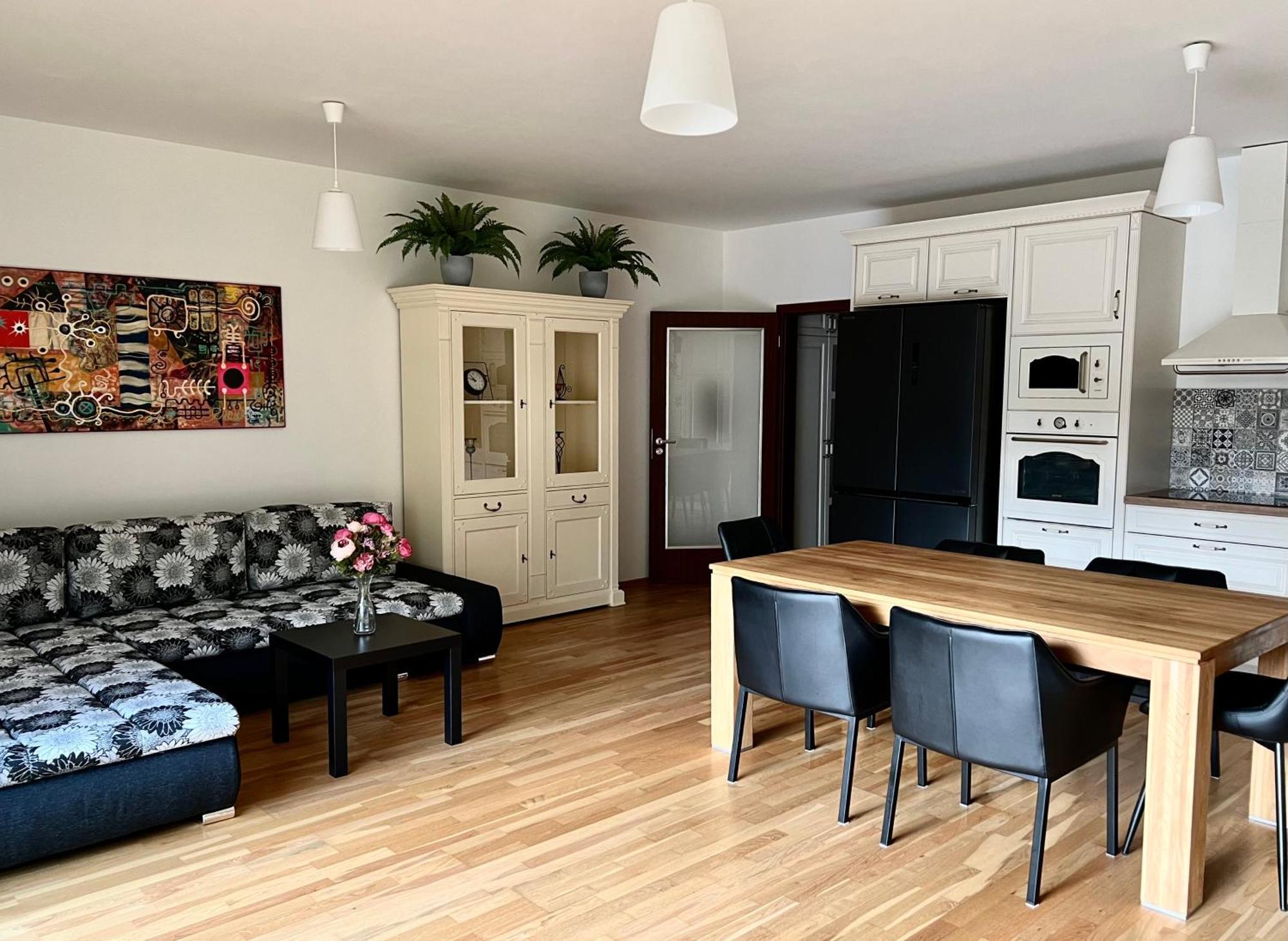 Ferienwohnung Artflora Kv Premium Karlsbad Exterior foto